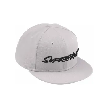 Supreme Futura New Era