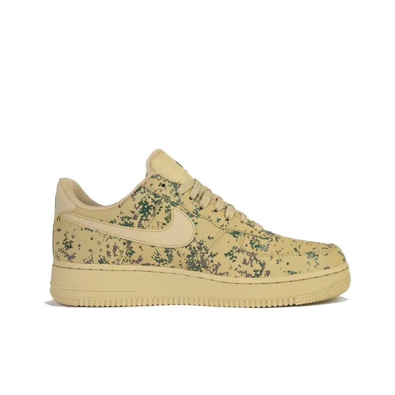 Nike Air Force 1 Low Desert Camo Team Gold-1