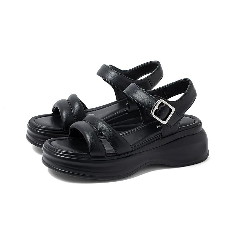 COMELY Beach Sandals Women's Ecru/Black-9