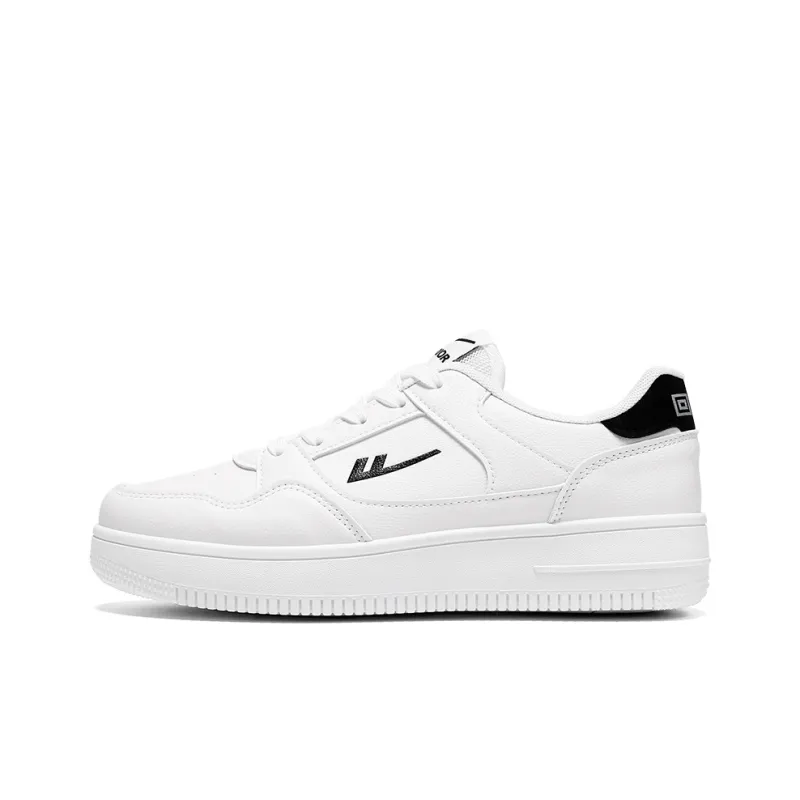 Warrior Air Force 1 Classic White Sneakers Height Increasing Lightweight Low Top Skateboard Shoes Unisex White Black-0