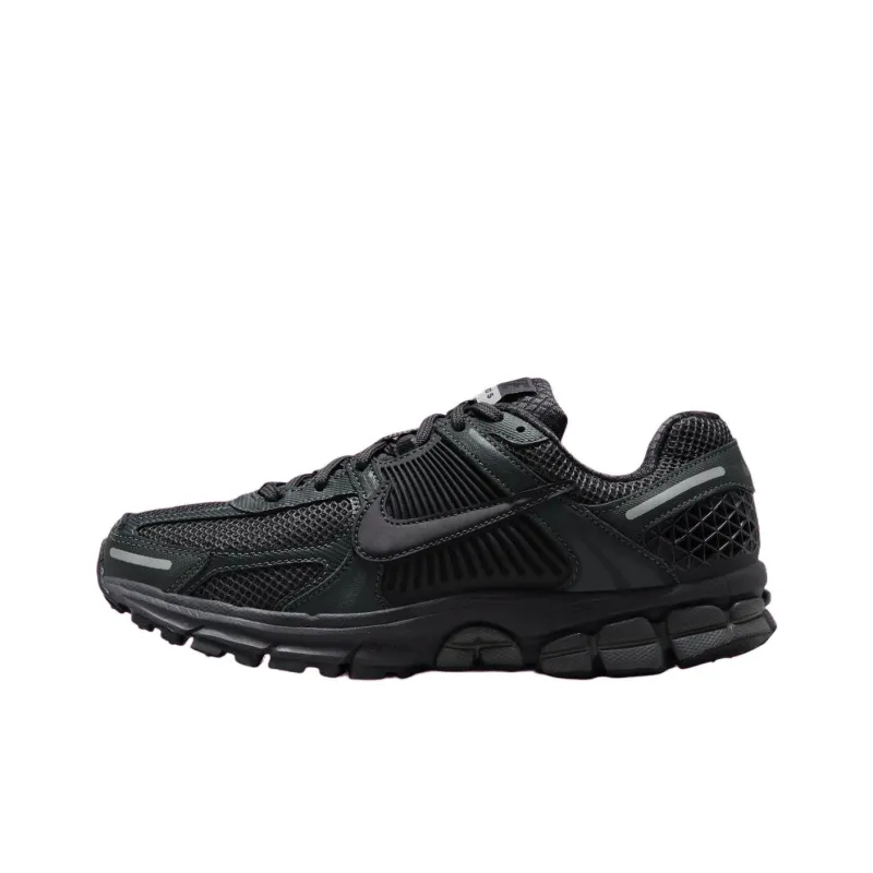 Nike Zoom Vomero 5 Triple Black Women's-0