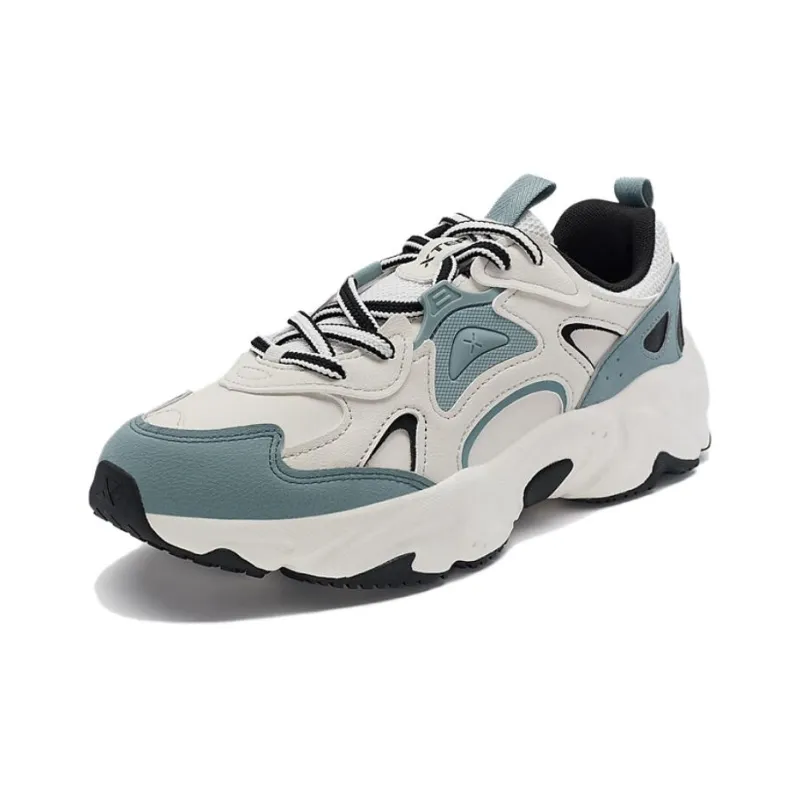 XTEP Spring Festival Collection Anti Slip Wear Resistant Low Top Casual Shoes Men's Beige Green-1