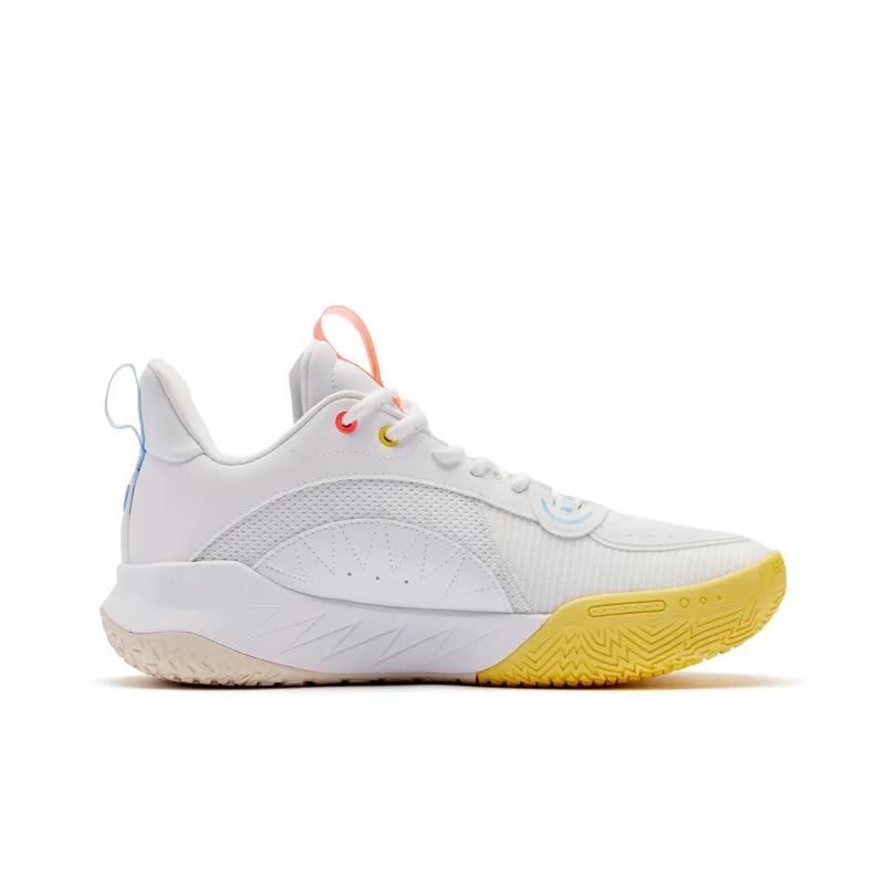 QIAODAN Cushioning Wear Resistant Low Top Basketball Shoes Men's White Yellow-1