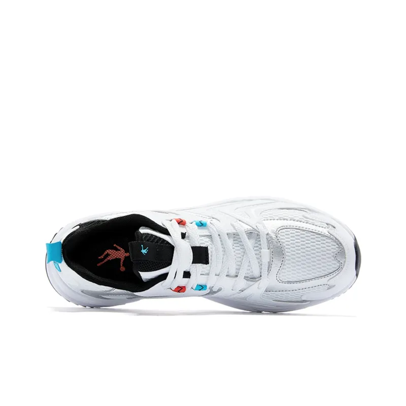 QIAODAN Durable Breathable Low Top Running Shoes Men's Silver White-3