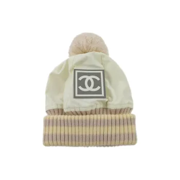CHANEL 2001 CC-appliqué Ribbed-edge Beanie