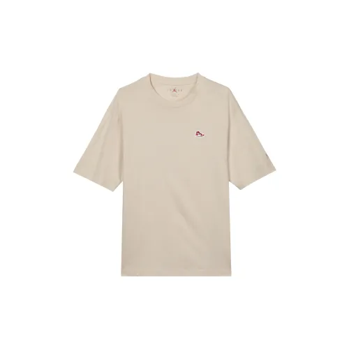 Nike T-Shirts Men Legend Light Brown