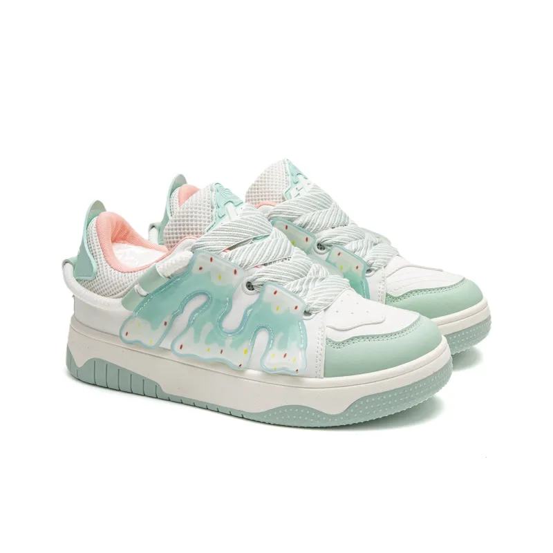 STAE Anti-Slip Wear-Resistant Low-Top Skateboard Shoes Women's-1