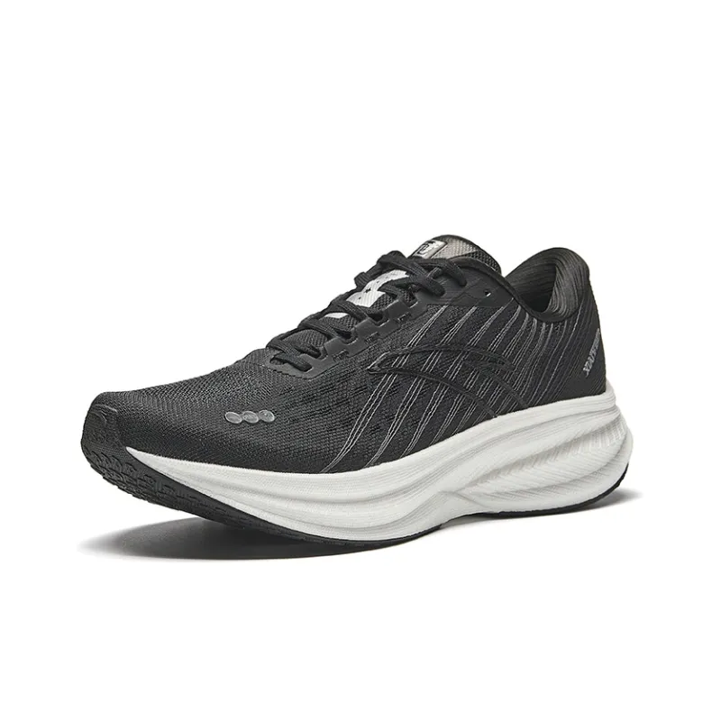 Anta Cushioned Wear Resistant Breathable Lightweight Low Top Running Shoes Men's Basic Black-1