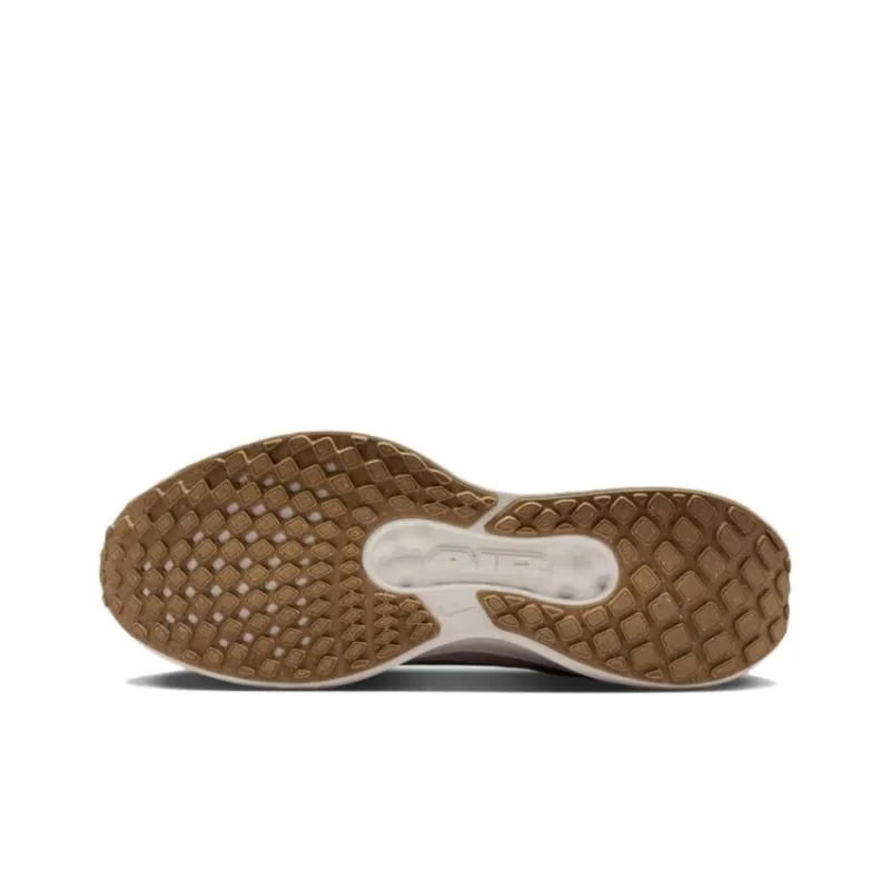 Nike Winflo 11 Phantom Light Orewood Brown Coconut Milk Metallic Gold Women's-4