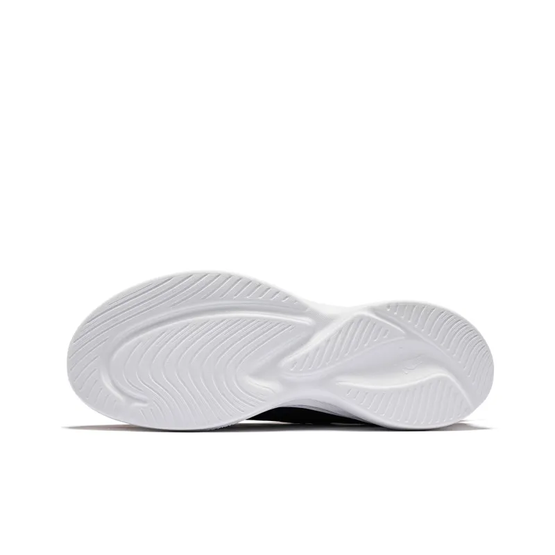 QIAODAN Anti Slip Wear Resistant Low Top Running Shoes Men's Black White-4
