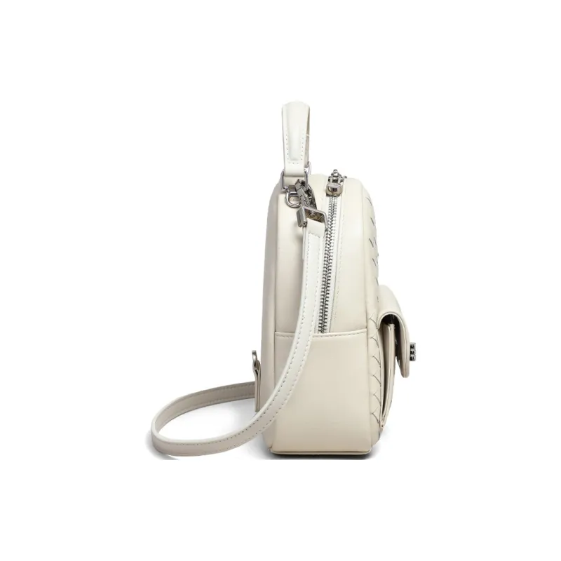 Kevin Cohen Cow Leather Backpack Regular Women's Milkshake White-1