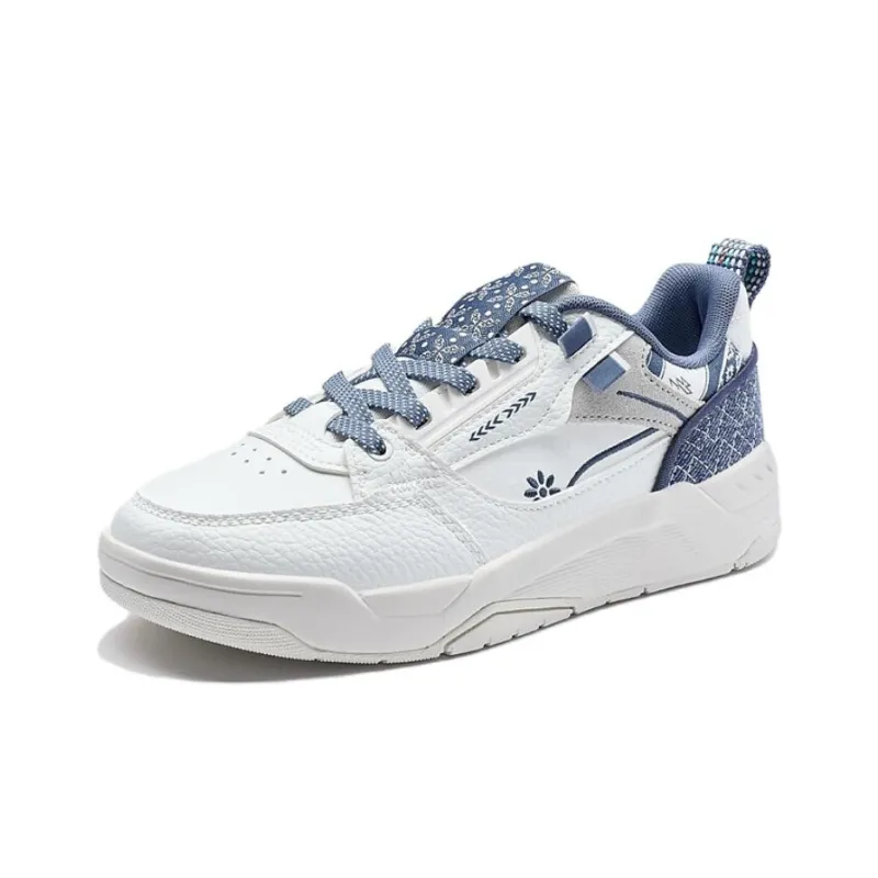XTEP New Dawn Lightweight Low Top Skateboard Shoes Women's White Blue-1