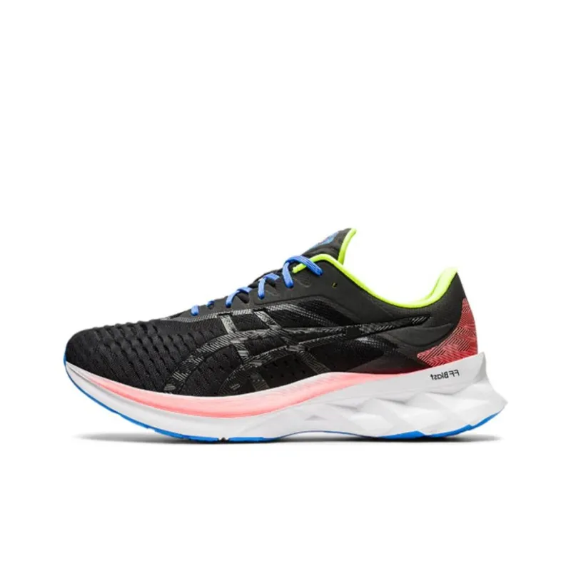 Asics Novablast 'Black'-0