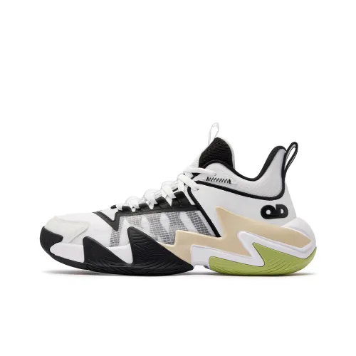 QIAODAN Anti-Slip Wear-Resistant Low-Top Basketball Shoes Men's Black White