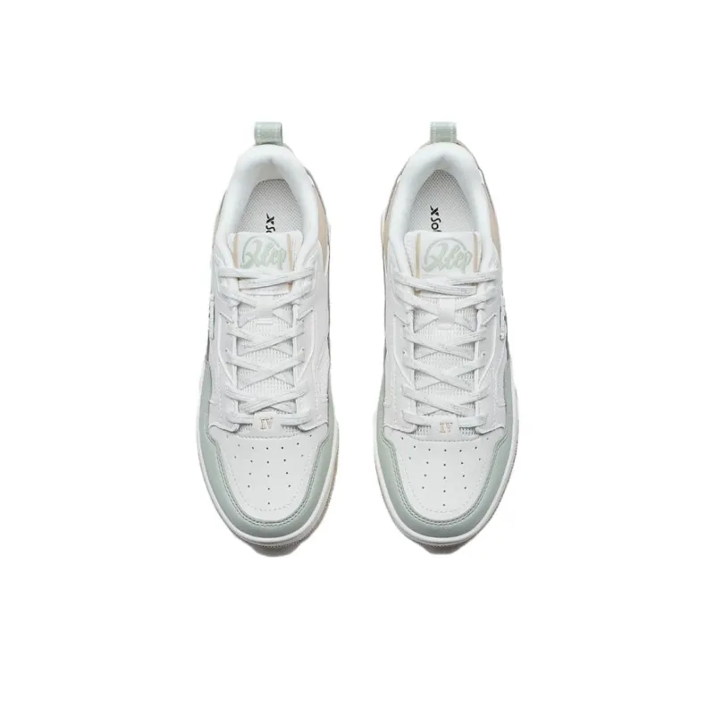 XTEP New Dawn Anti Slip Wear Resistant Low Top Skateboard Shoes Women's Green White-4