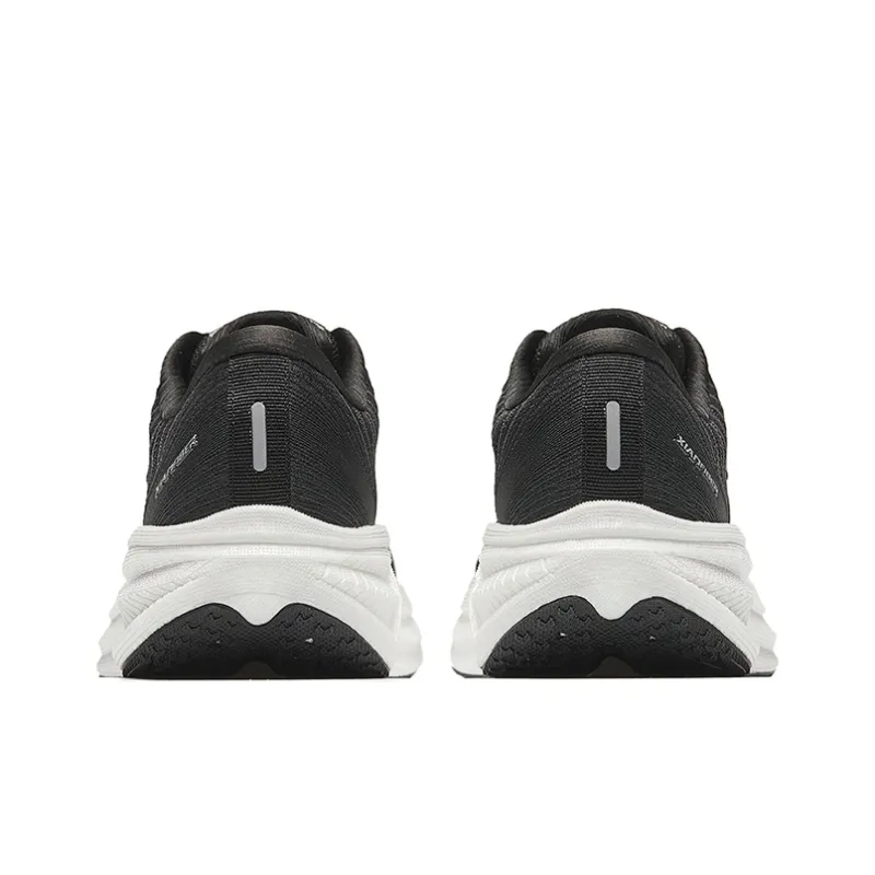 Anta Cushioned Wear Resistant Breathable Lightweight Low Top Running Shoes Men's Basic Black-3