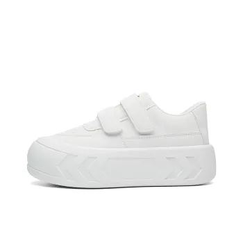 Medd Lightweight And Breathable Low Top Skateboard Shoes Women's