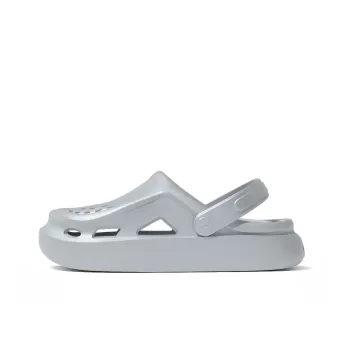 MAISON MISFIT 15 Clogs Men's Space Silver