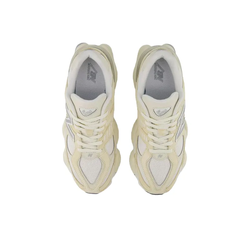 New Balance 9060 Calcium Sea Salt-3