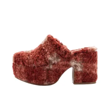 Larroude Closed Toe Slippers 9cm Women's Red