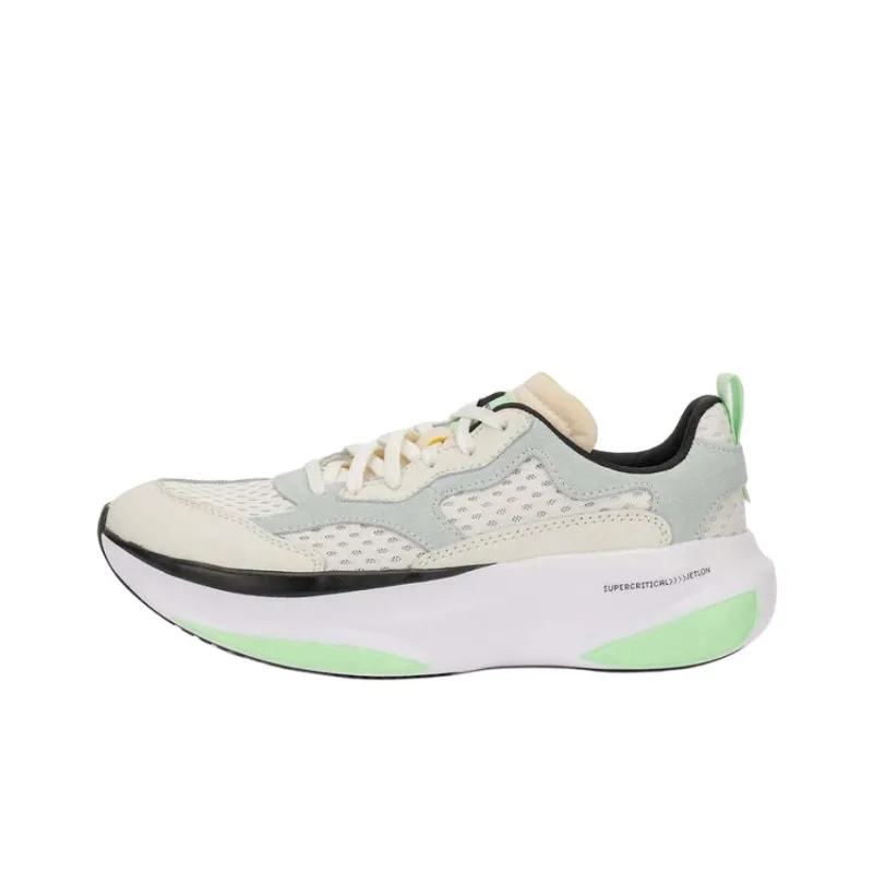 BRANDBLACK Forma Low-Top Casual Shoes Women's White Cyan-0