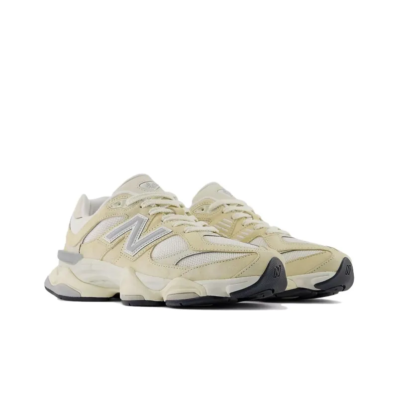 New Balance 9060 Calcium Sea Salt-2
