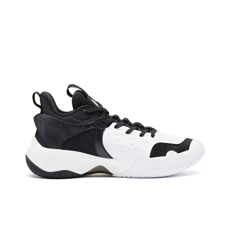 QIAODAN Battle Blade 6TEAM Cushioned Slip Resistant Low Top Basketball Shoes Men's Jordan White-1