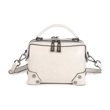 TTaG．baG Cow Leather Shoulder Bag Women's