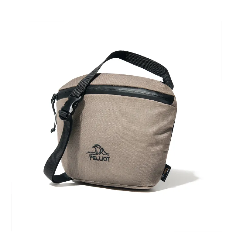 PELLIOT Scratch Resistant Abrasion Resistant Sports Bag, Crossbody Bag Unisex Obsidian Black/Ecru/Golden Palm-6