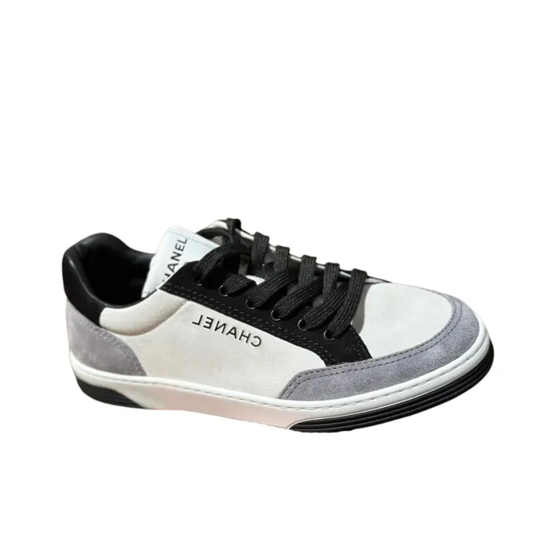 CHANEL Low Top Skateboard Shoes Women's White Gray-2