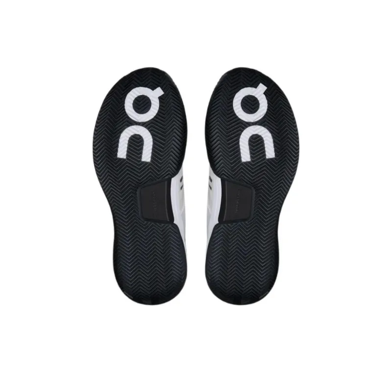On The Roger Pro 2 Clay White Black Women's-4