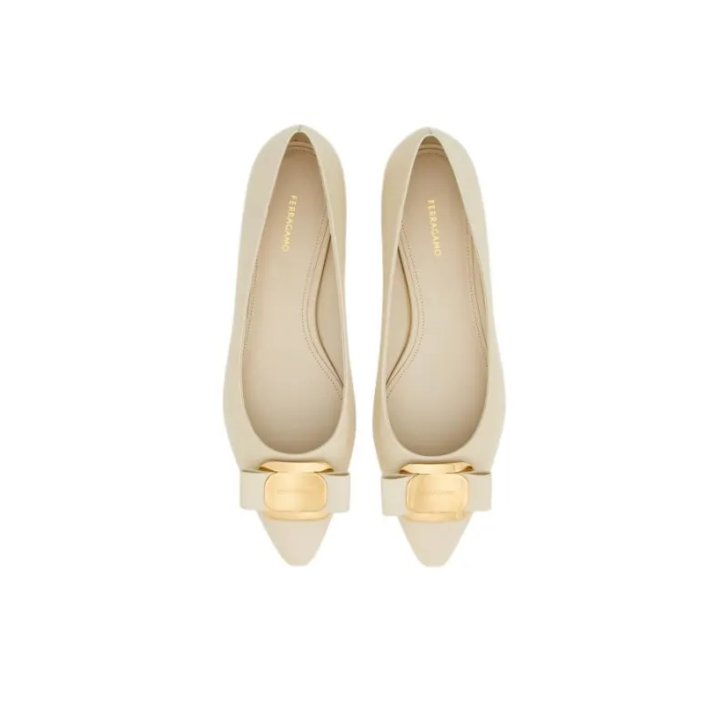 FERRAGAMO New Vara Leather Loafers-3