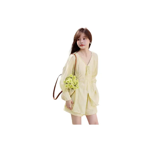 Mo Han Yi Mei Casual Suits Women's Yellow Cream