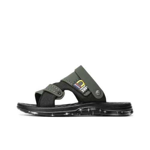 The new comfort is comfortable Beach Sandals Men