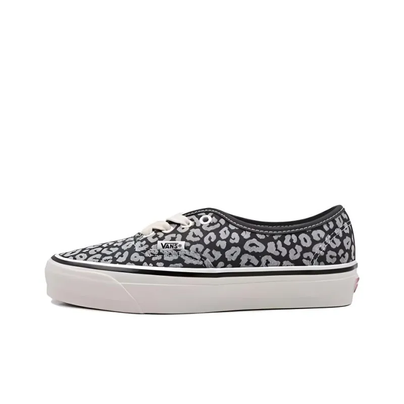 Vans Mte Authentic Reissue 44 'Black White'-0