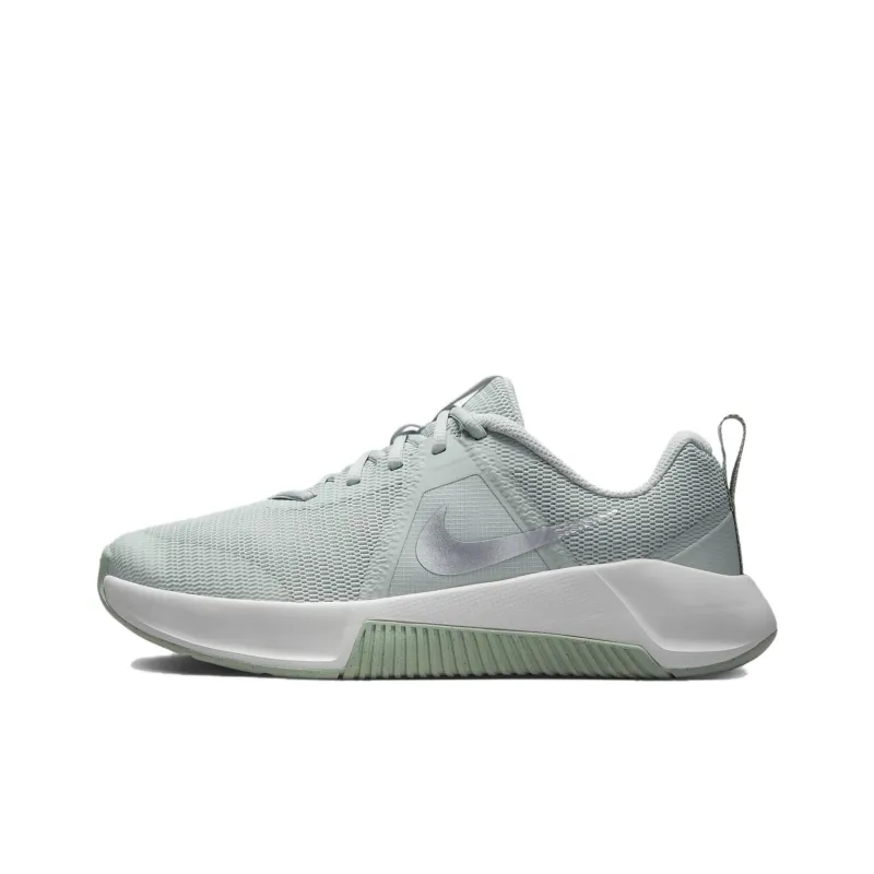 Nike Mc Trainer 3 Light Silver Summit White Jade Horizon Metallic Platinum Women's-0