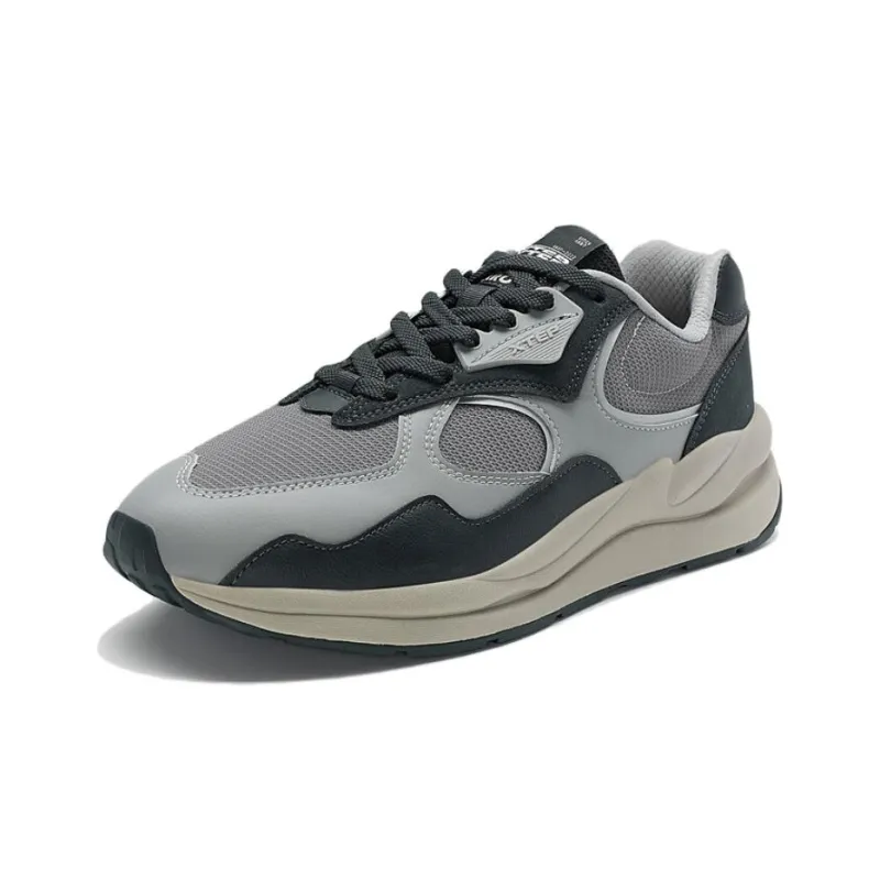 XTEP Lightyear Wear resistant And Lightweight Low Top Casual Shoes Men's Gray Black-1