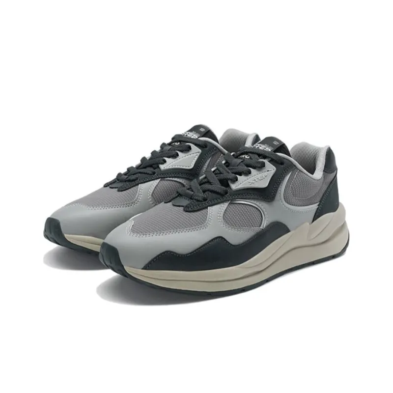 XTEP Lightyear Wear resistant And Lightweight Low Top Casual Shoes Men's Gray Black-2