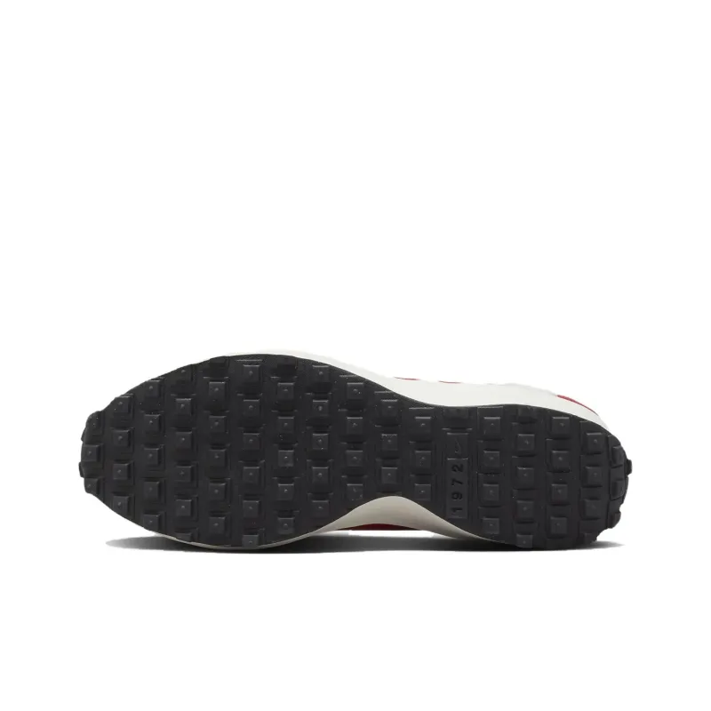 Nike Waffle Debut Abrasion Resistant Breathable Low Top Casual Shoes Women's White Red-4