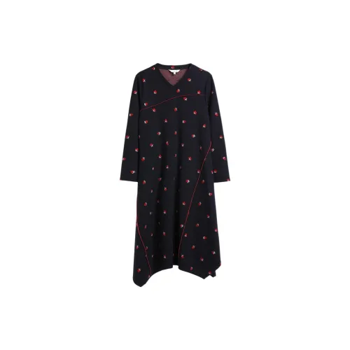 PUKKA Long-Sleeved Dresses Women's Black Background Strawberry