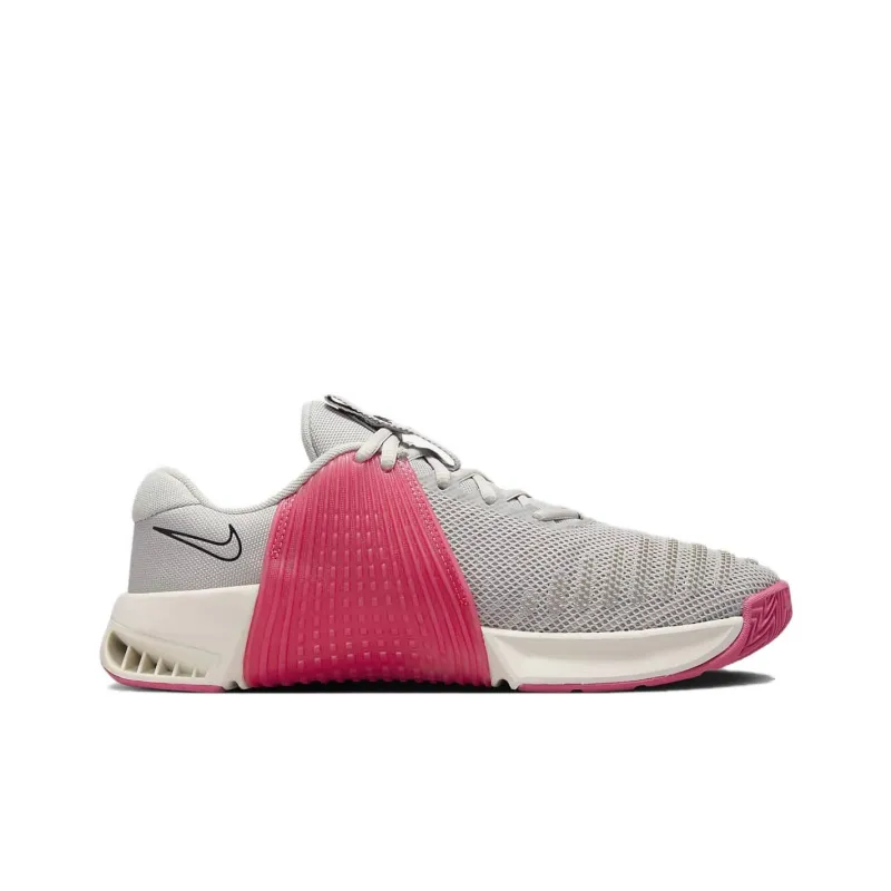 Nike Metcon 9 Light Iron Ore Light Orewood Brown Khaki Aster Pink Women's-1