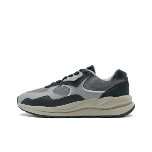 XTEP Lightyear Wear resistant And Lightweight Low Top Casual Shoes Men's Gray Black