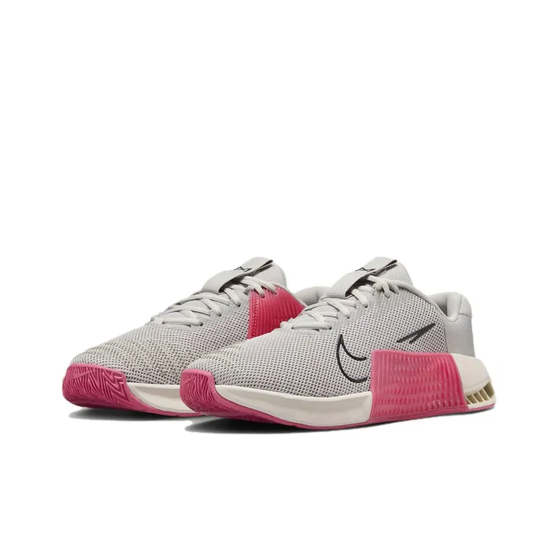 Nike Metcon 9 Light Iron Ore Light Orewood Brown Khaki Aster Pink Women's-2