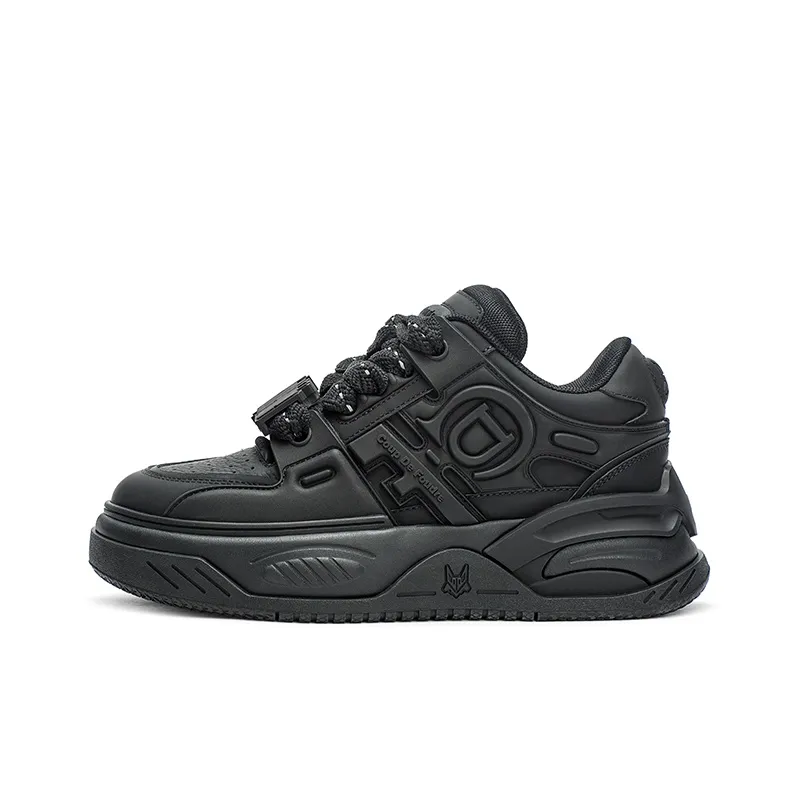 Coup De Foudre Space Eagle Series Skateboard Shoes Unisex Low Top Obsidian Black/Cloud White/Misty White Powder-1
