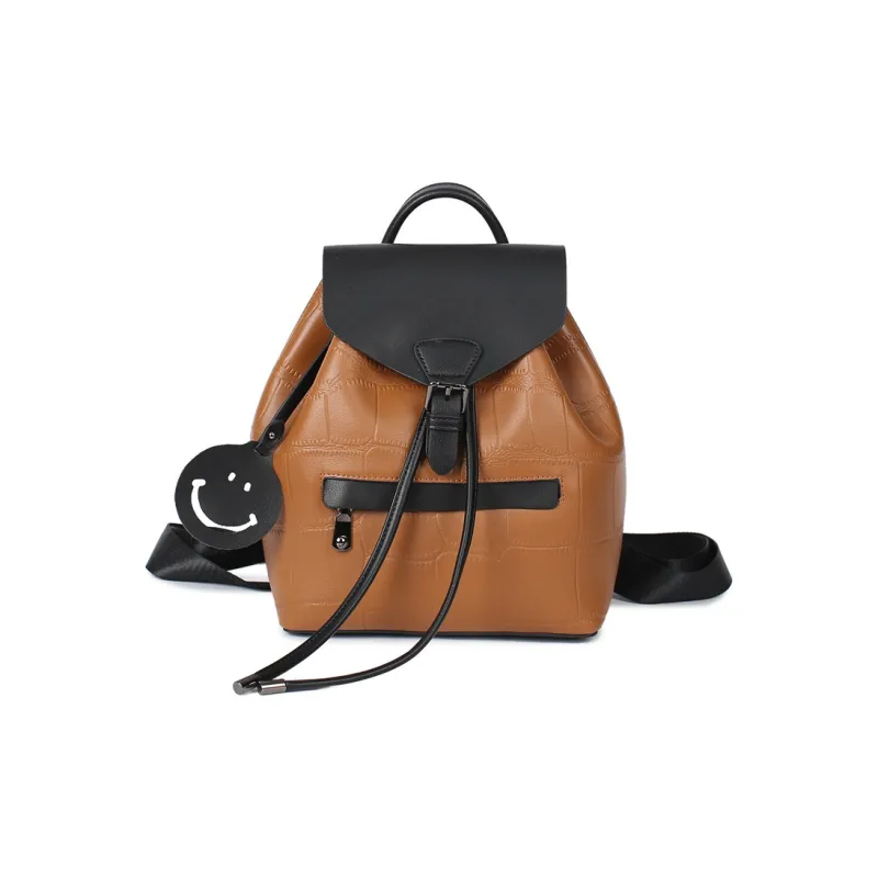 TTaG．baG Cow Leather Backpack Women's-3