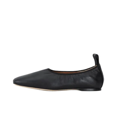 ATP Atelier Round-toe Ballerina Shoes