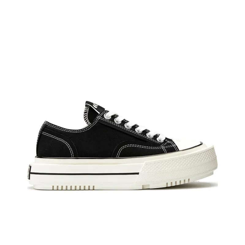 CHOCO CONCERT Low Top Canvas Shoes Unisex Black-1