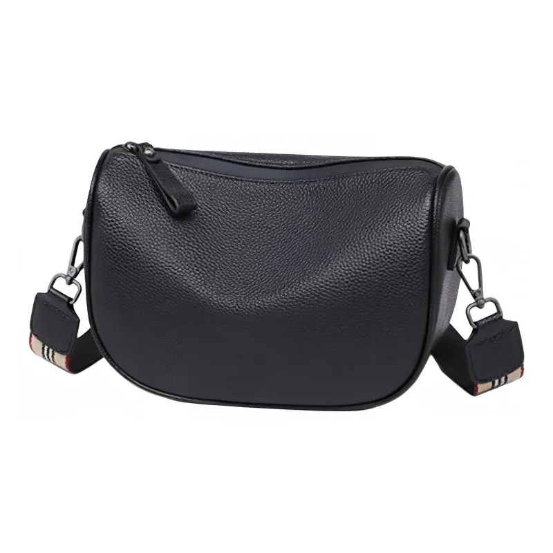 C°BANNER Cow Leather With Synthetic Leather Pillow Bag, Shoulder Bag Regular Women's Black-2