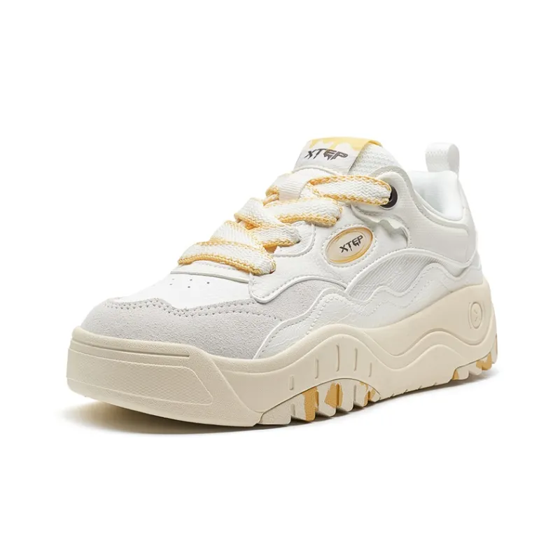 XTEP Mocha Cocoa Low Top Skateboard Shoes Women's Sail White-2
