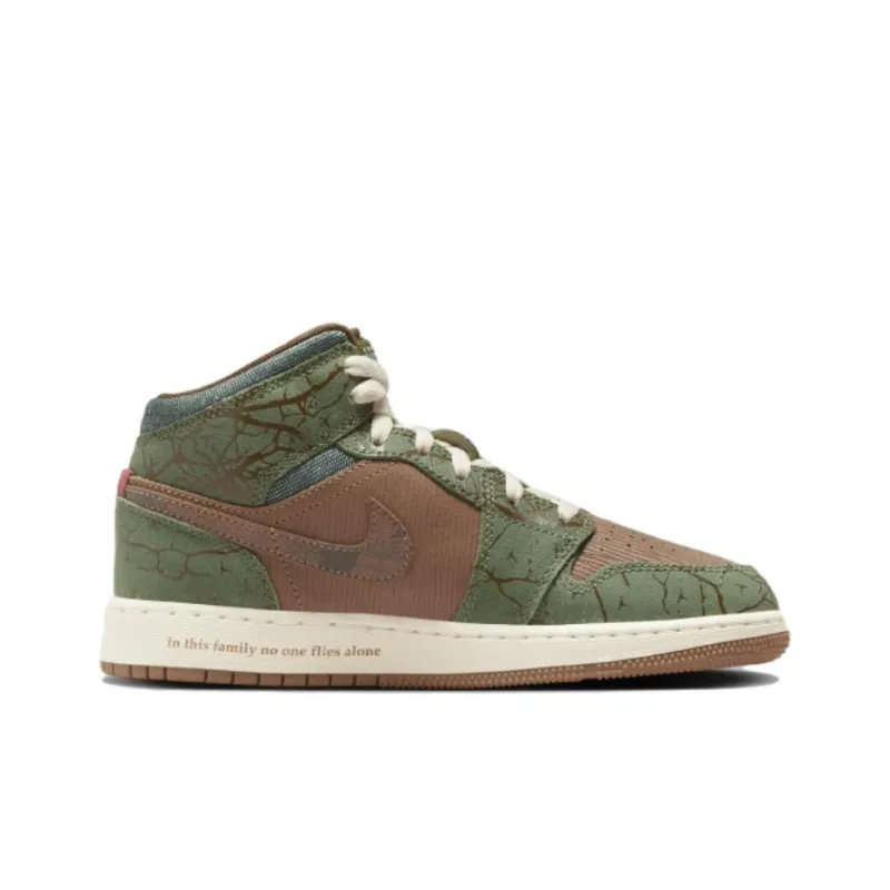 Air Jordan 1 Mid GS 'Treeline'-1